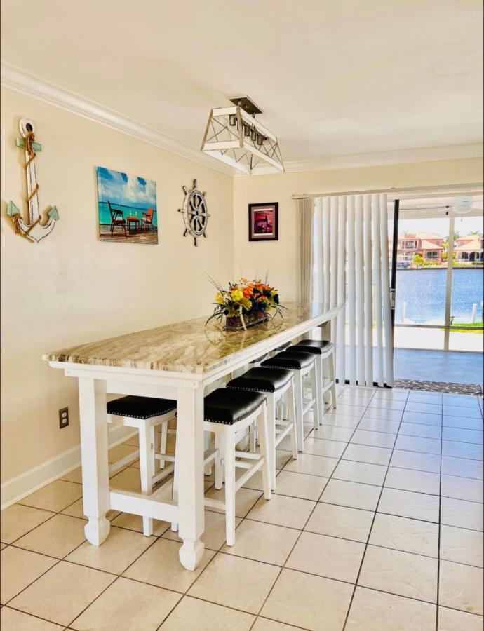 Cheerful Home With Two Bedrooms Cape Coral Ngoại thất bức ảnh